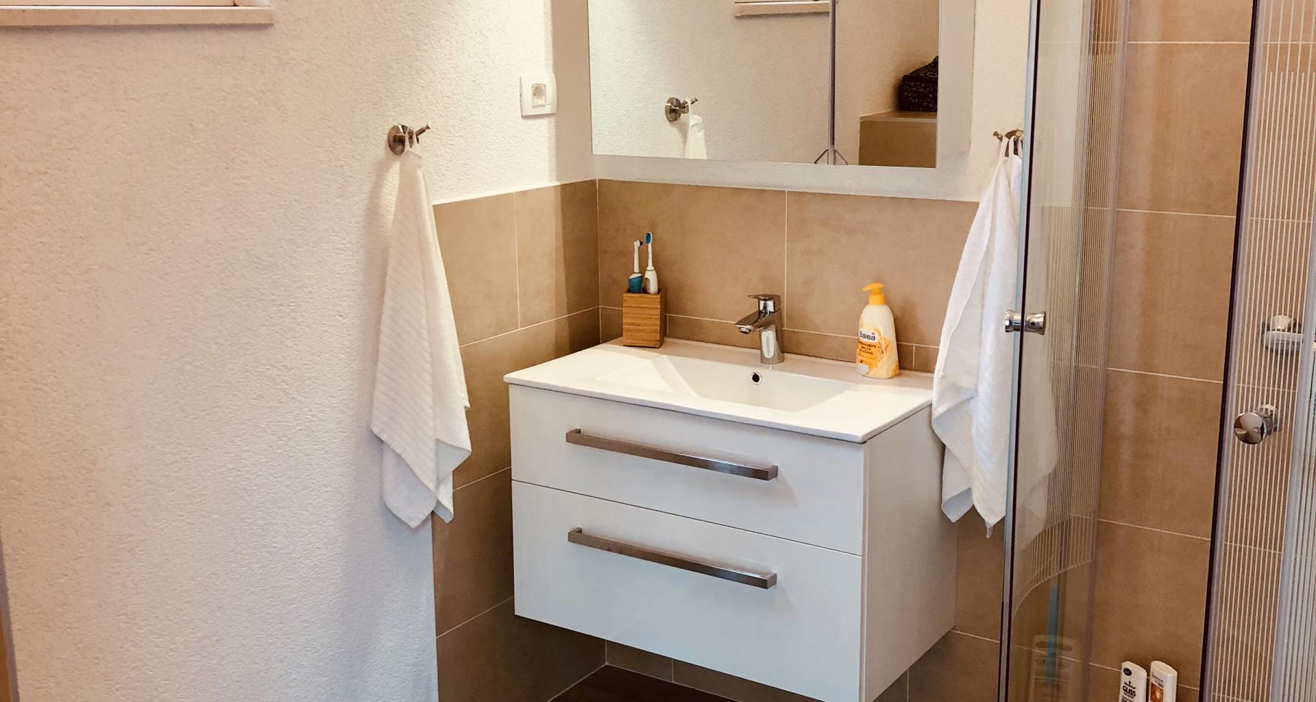 Apartmani i sobe