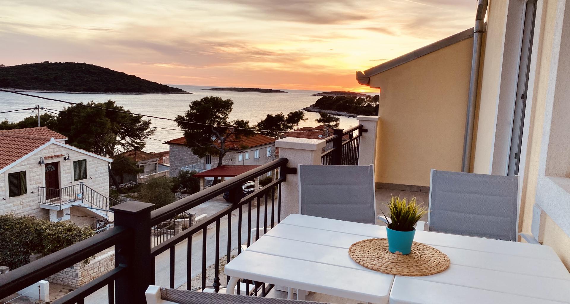 Apartmani i sobe