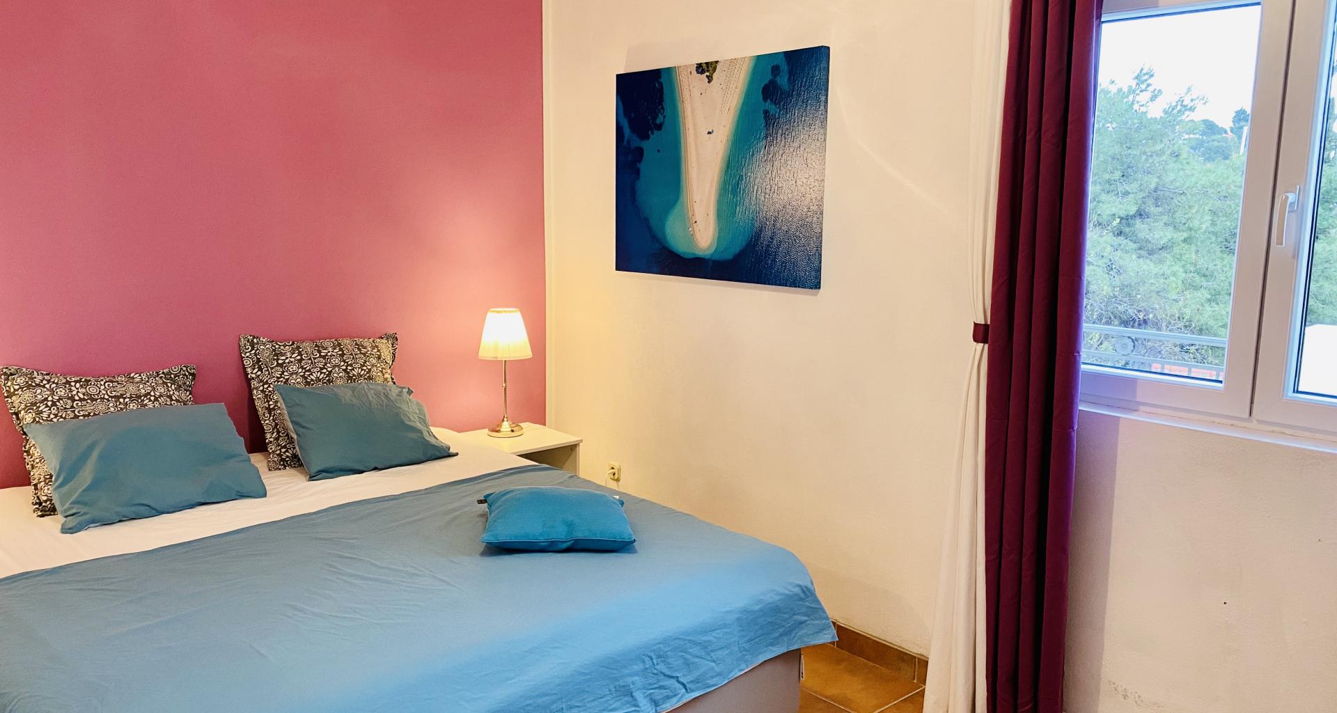 Apartmani i sobe
